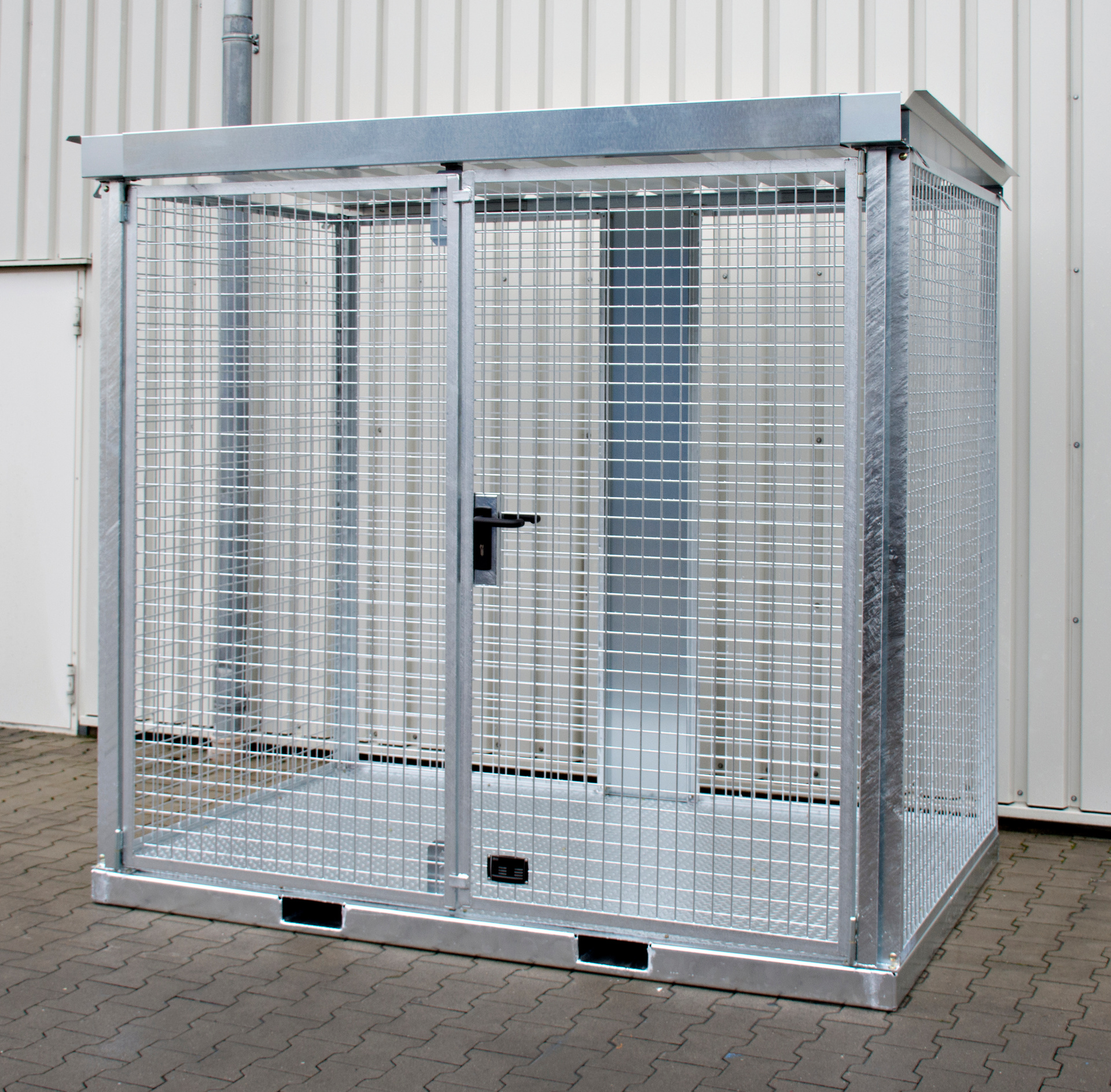 1 - Gasflaschen-Lagerung Gasflaschen-Container GFC-E/T M3, für 60 Gasflaschen, feuerverzinkt