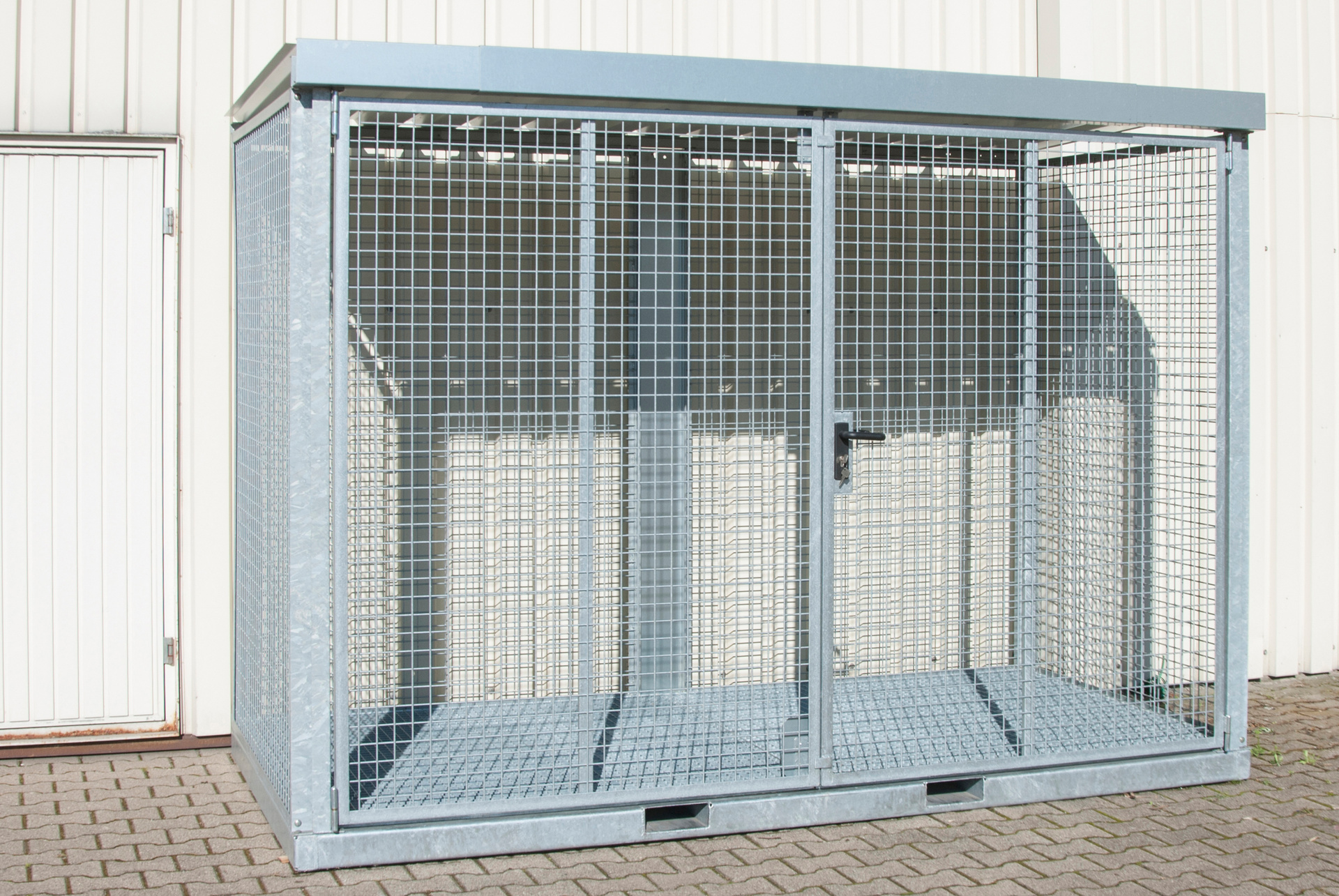 1 - Gasflaschen-Lagerung  Gasflaschen-Container GFC-E/G M4, für 78 Gasflaschen, feuerverzinkt